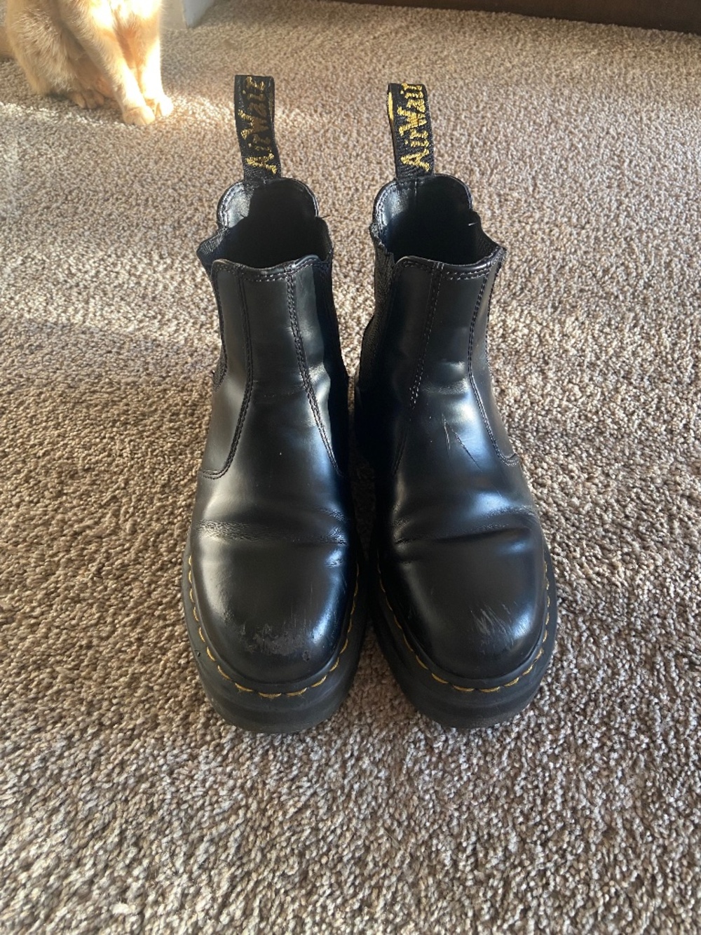Dr Martens Quad Size 8 (Read Description)